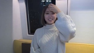 高颜值性感美女洗澡都这么骚气故意挑逗把下面洗干净然后大震动器加肉棒把骚穴搞的淫水泛滥叫的诱人 (中)